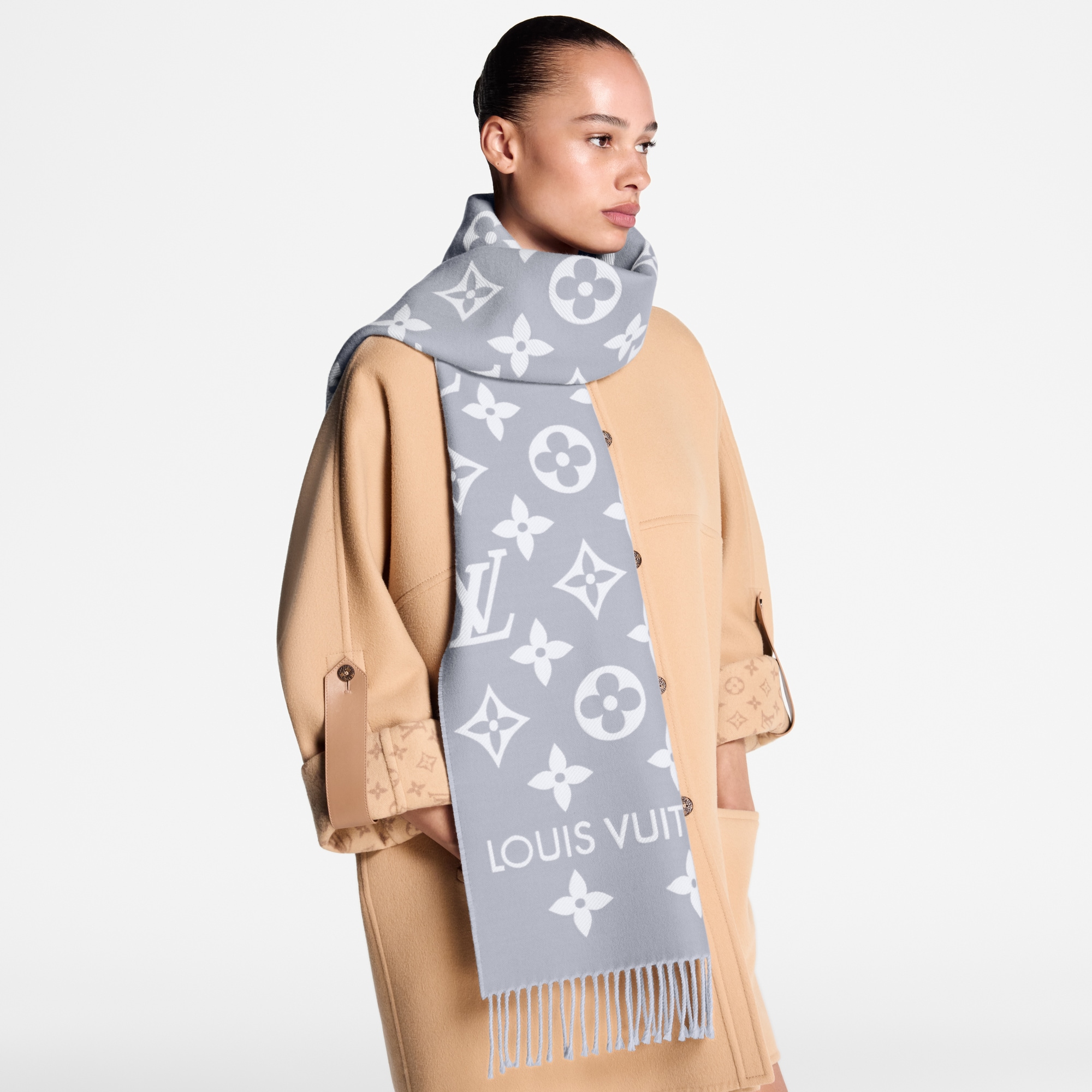 LOUISVUITTON スカーフ LV Essential Scarf S00 - Accessories | LOUIS VUITTON